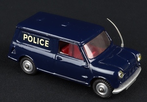 Corgi toys 448 bmc mini police van tracker dog ee458 car