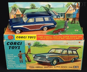 Corgi toys 440 golfing cortina ee461 front