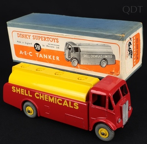 Dinky toys 591 shell chemicals ee468 front