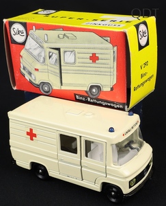 Siku models v292 mercedes ambulance ee493 front