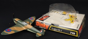 Dinky toys 719 spitfire aeroplane ee552 back