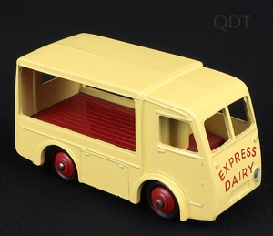 Dinky toys 30v express dairy van ee556 front