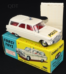 Corgi toys 419 ford zephyr motorway patrol ee609 front