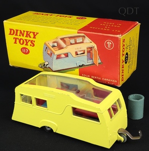 Dinky toys 117 four berth caravan ee617 front