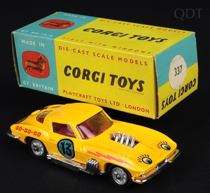 Corgi toys 337 chevrolet corvette sting ray cc435 front