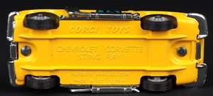 Corgi toys 337 customised chevrolet sting ray cc436 base