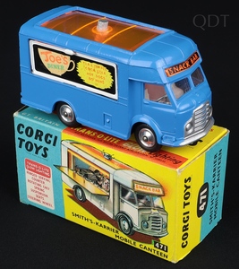 Corgi toys 471 smith's karrier mobile canteen joe's diner ee687 front