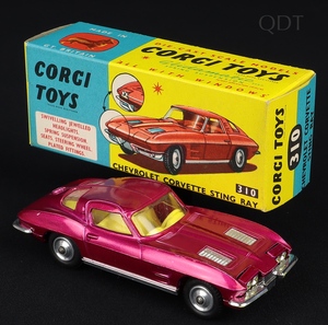 Corgi toys 310 chevrolet corvette sting ray ee688 front