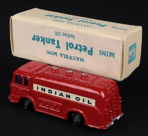 Maxwell mini 565 petrol tanker indian oil ee728 back