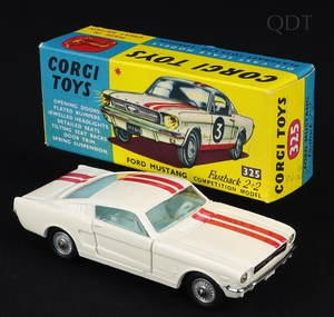 Corgi toys 325 mustang ee735 front