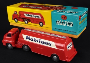 Corgi toys 1110 mobilgas petrol tanker ee757 back