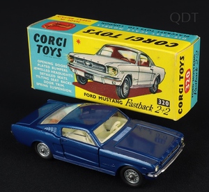 Corgi toys 320 ford mustang ee775 front