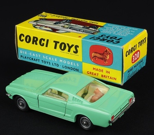 Corgi toys 320 ford mustang fastback ee832 back