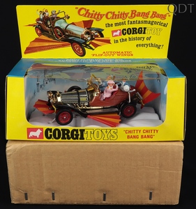 Corgi toys 266 chitty bang mail order ee894 front