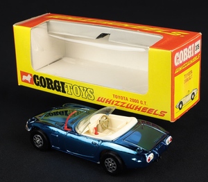 Corgi toys 375 toyota 2000 gt ee921 back