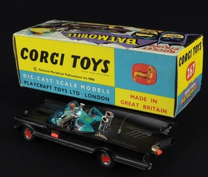 Corgi toys 267 batmobile matte ee985 back