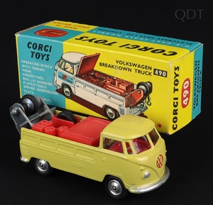 Corgi toys 490 volkswagen breakdown truck ee979 front