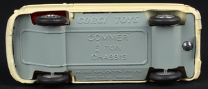 Corgi toys 463 commer ambulance ee981 base