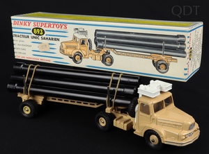 French dinky toys 893 unic sahara pipe laying truck ff38 front