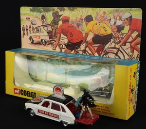 Corgi gift set 13 renault tour de france paramount film unit ff150 back