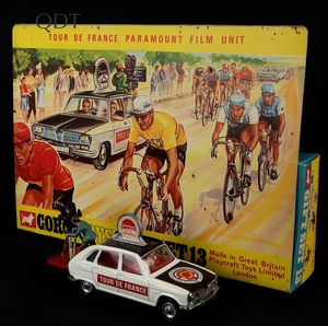 Corgi gift set 13 renault tour de france paramount film unit ff150 front