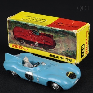 Nicky dinky toys 238 d type jaguar ff182 front