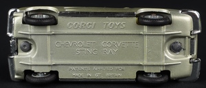 Corgi toys 310 chevrolet corvette sting ray ff198 base