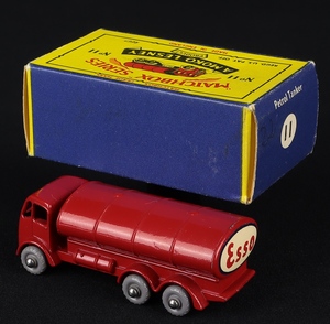 Matchbox models 11b esso petrol tanker ff201 back