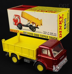 Dinky toys 438 ford d800 tipper truck ff223 front