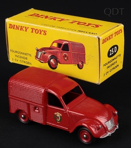 French dinky toys 25d citroen 2cv fire ff279 front