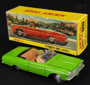 Nicky dinky toys 137 plymouth fury sports ff287 front