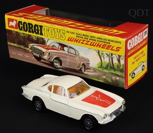 Corgi toys 201 volvo saint's car ff298 front