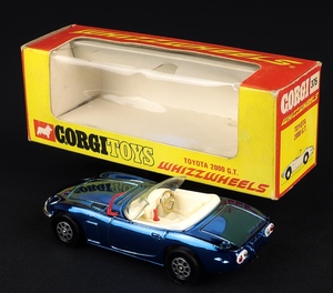 Corgi toys 375 toyota 2000 gt ff352 back