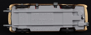 Corgi toys 261 james bond's aston martin ff365 base