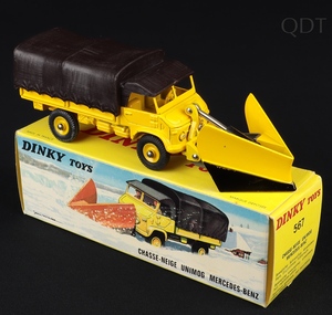 French dinky toys 567 unimog mercedes snow plough ff458 front