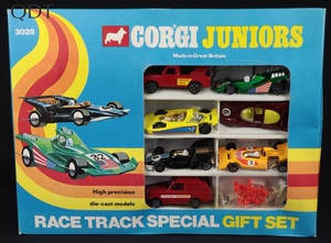 Corgi juniors gift set 3028 race track special ff553 front