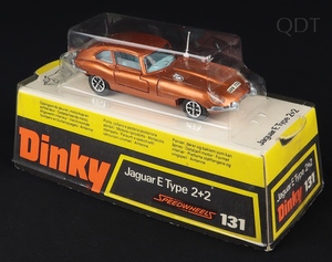 Dinky toys 131 e type jaguar ff635 front