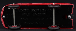 Dinky supertoys 955 fire engine ff672 base