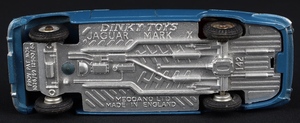 Dinky toys 142 jaguar mark x ff762 base