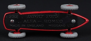 Dinky toys 232 alfa romeo racing car ff840 base