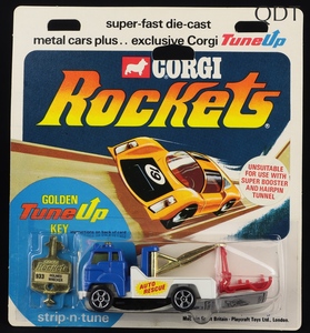 Corgi rockets 933 holmes wrecker ff842 front