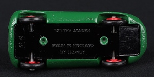 Matchbox models 41b jaguar d type ff872 base