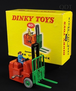 Dinky toys 401 fork lift truck ff893 front