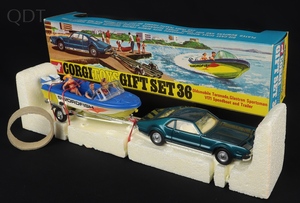 Corgi toys gift set 36 oldsmobile toronado speedboat set ff898 front