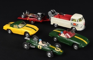 Corgi toys gift set 37 lotus racing team ff942 cars 1