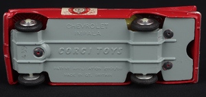 Corgi toys 439 chevrolet fire chief ff961 base