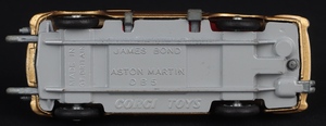 Corgi toys 261 james bond aston martin ff963 base