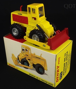 Dinky toys 976 michigan 180 iii tractor dozer ff977 front