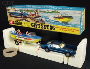 Corgi toys gift set 36 oldsmobile toronado speedboat trailer gg2 front