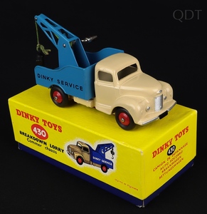 Dinky toys 430 commer breakdown lorry gg31 front
